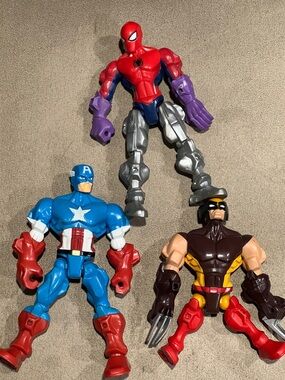 Marvel Mashers lot of 3 Spiderman & Captain America &  Wolverine x-men figure